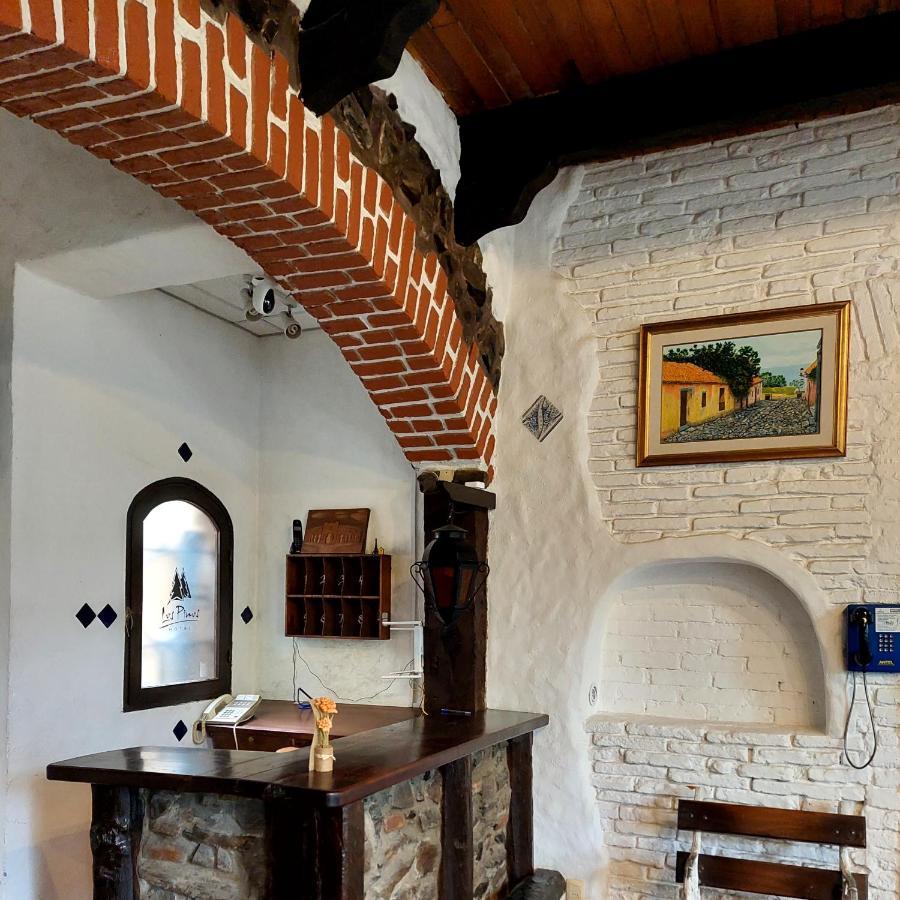Posada Los Pinos Colonia del Sacramento Exteriér fotografie